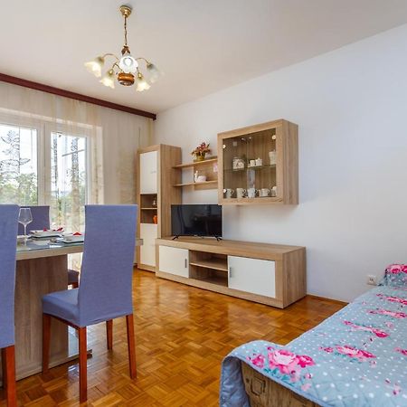 Apartment Dragica Krk Town Buitenkant foto