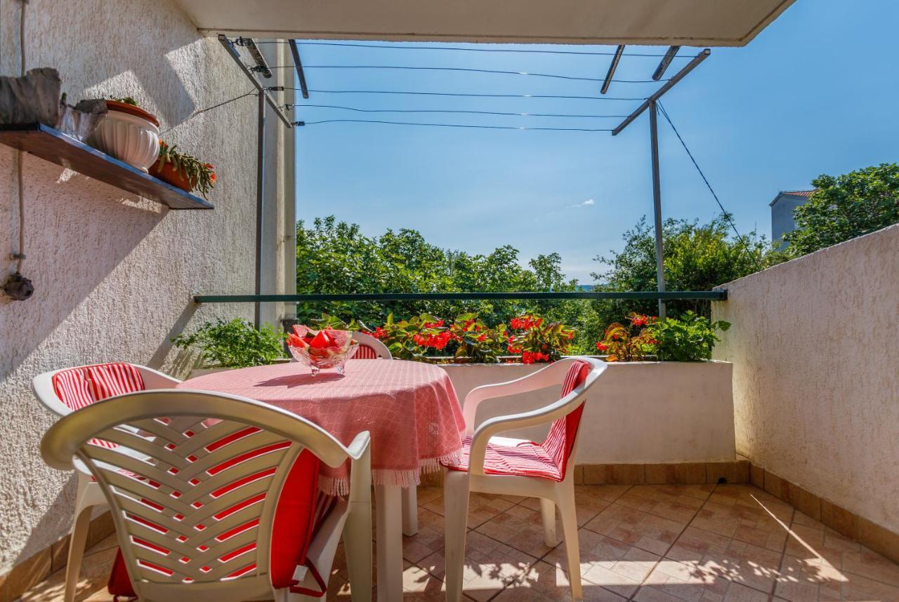 Apartment Dragica Krk Town Buitenkant foto