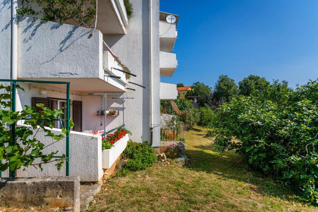 Apartment Dragica Krk Town Buitenkant foto