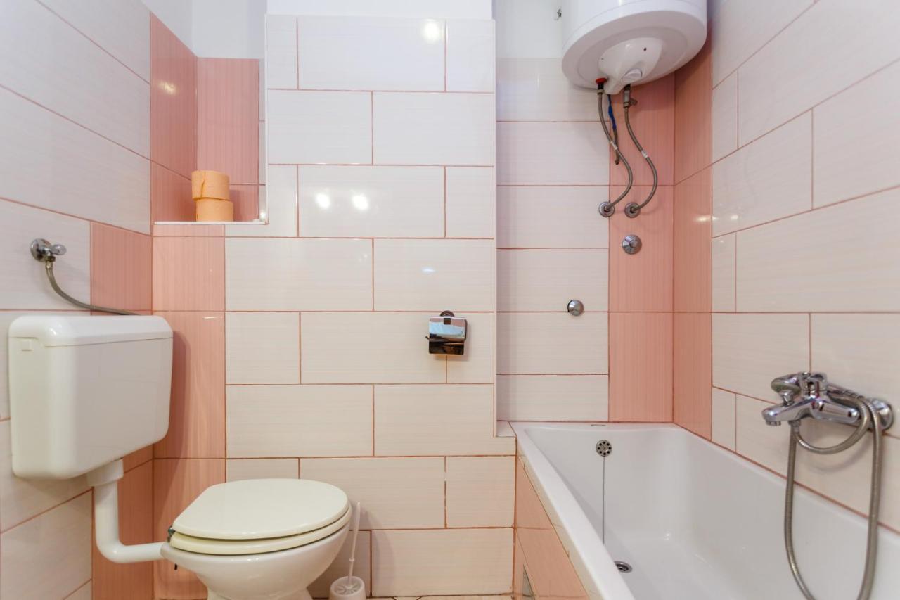 Apartment Dragica Krk Town Buitenkant foto