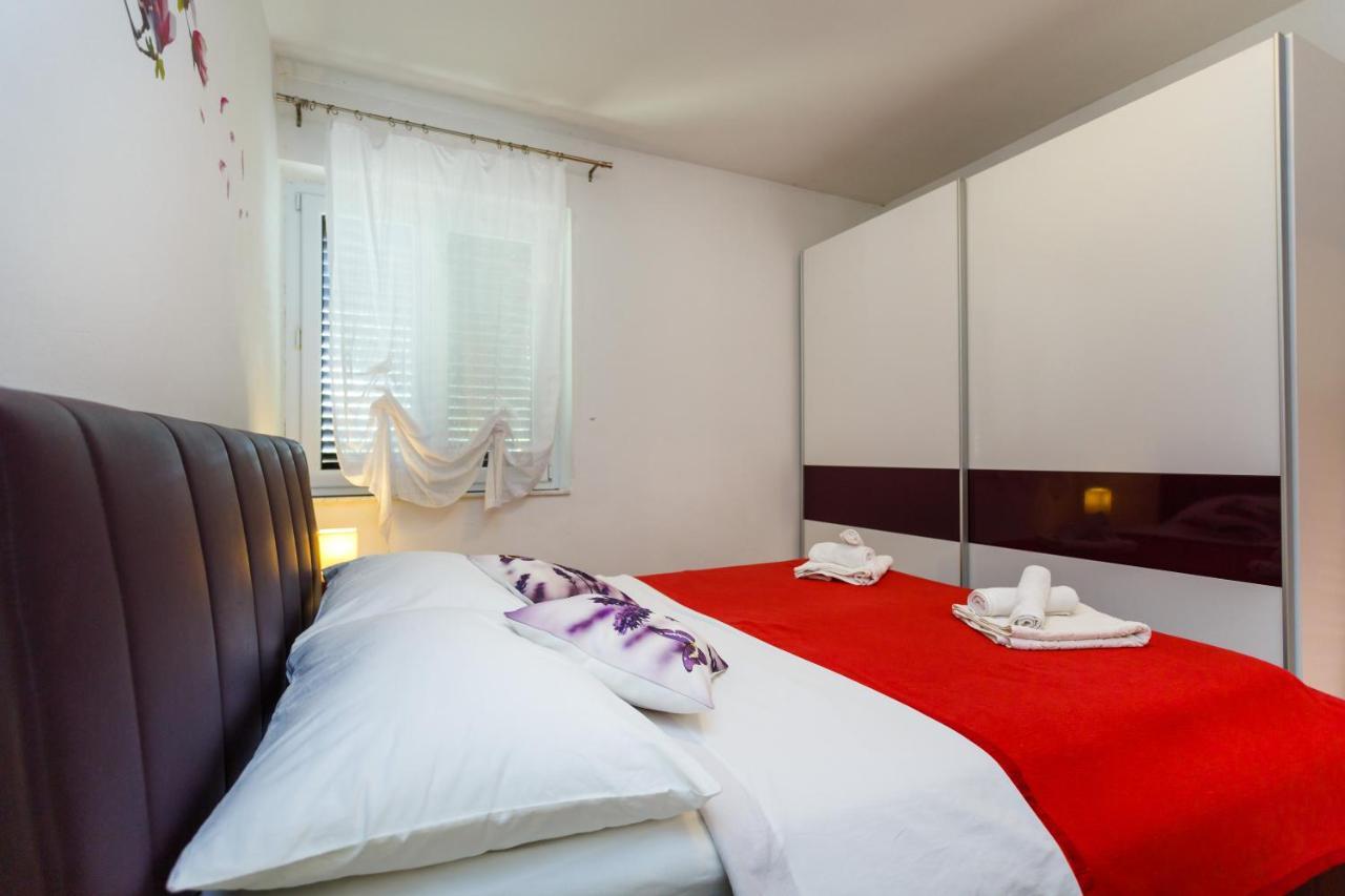 Apartment Dragica Krk Town Buitenkant foto