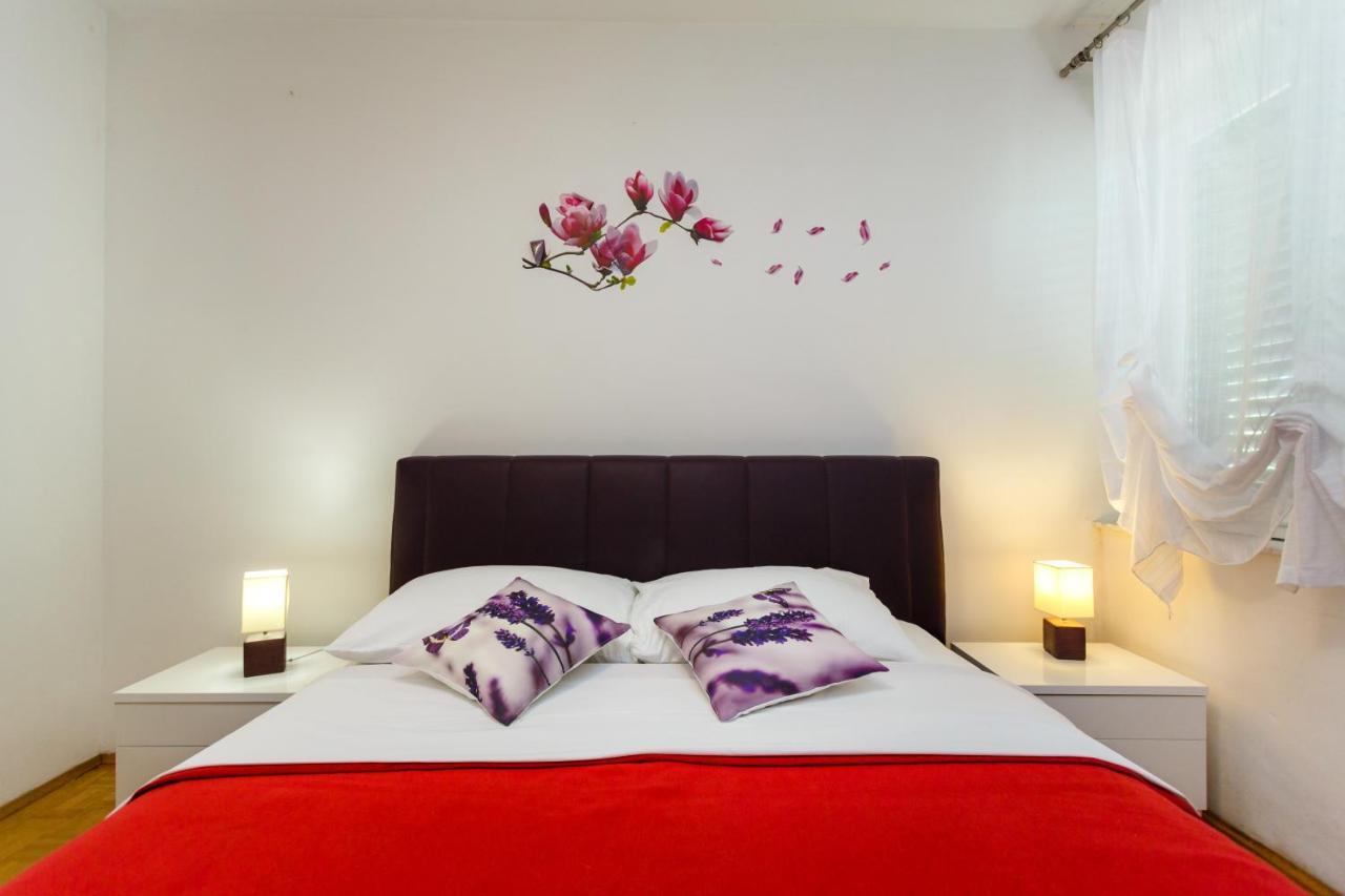 Apartment Dragica Krk Town Buitenkant foto