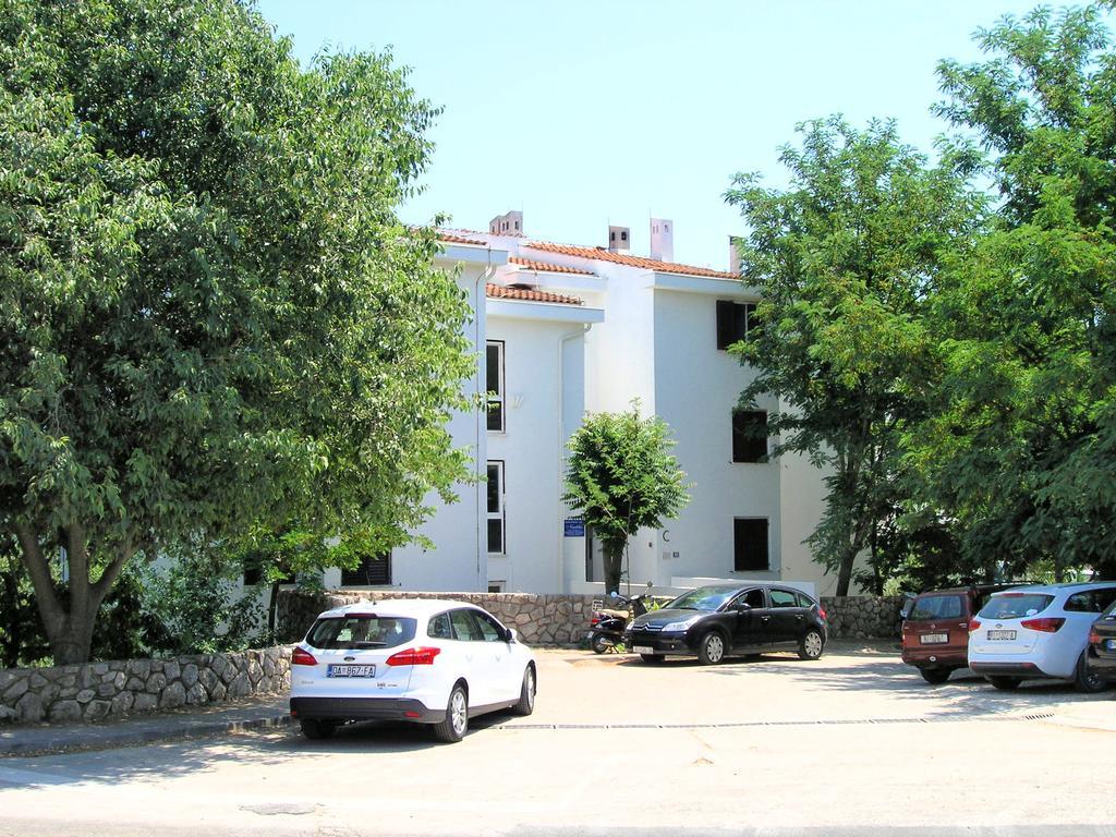 Apartment Dragica Krk Town Buitenkant foto